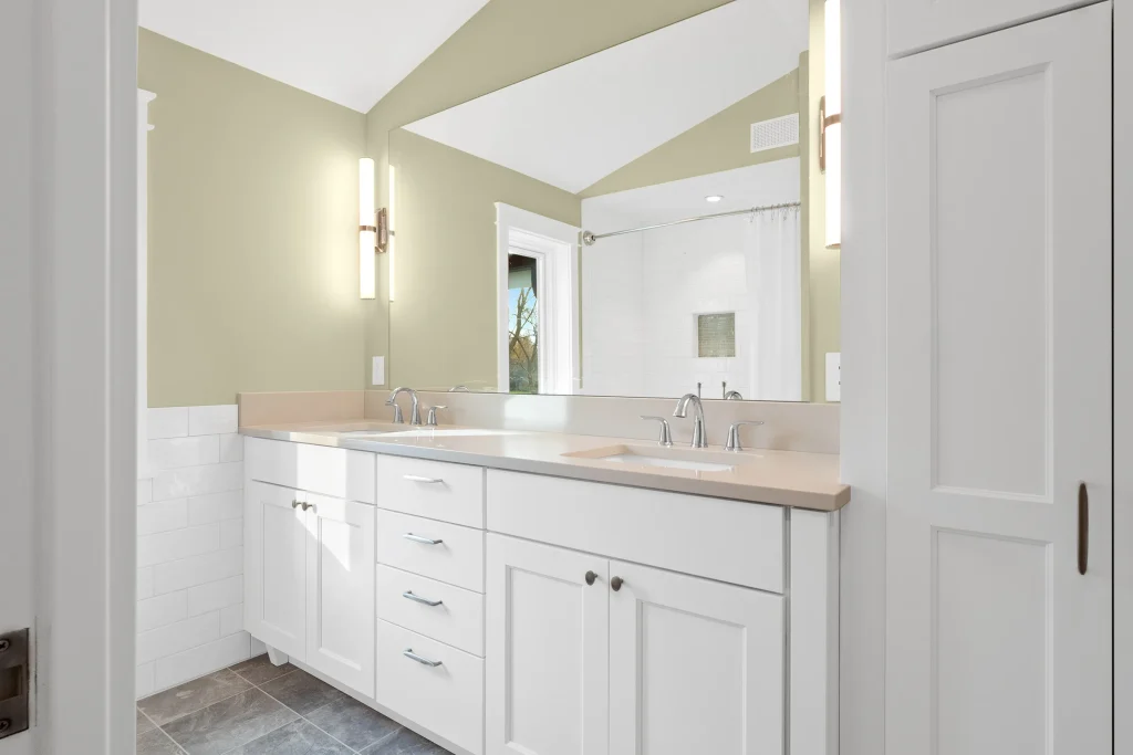 Stockell Custom Homes photo of bathroom