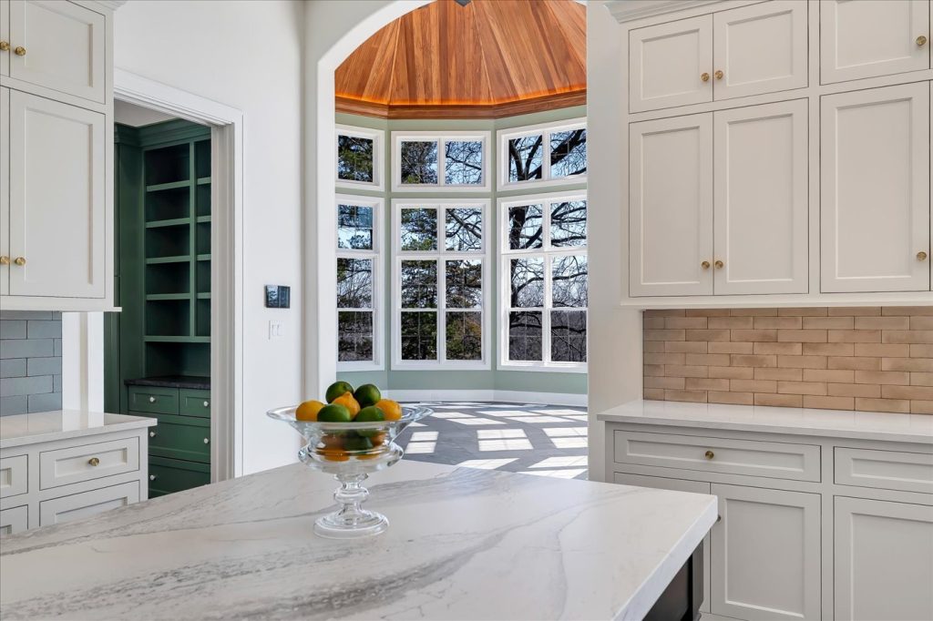 Stockell Custom Homes photo of view from kitchen into breakfast room.